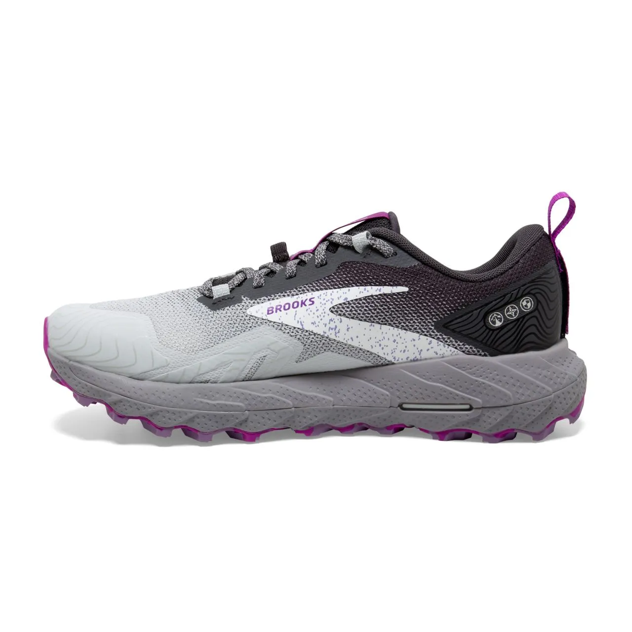 BROOKS CASCADIA 17 OYSTER ET BLACKENED PEARL Chaussures de trail