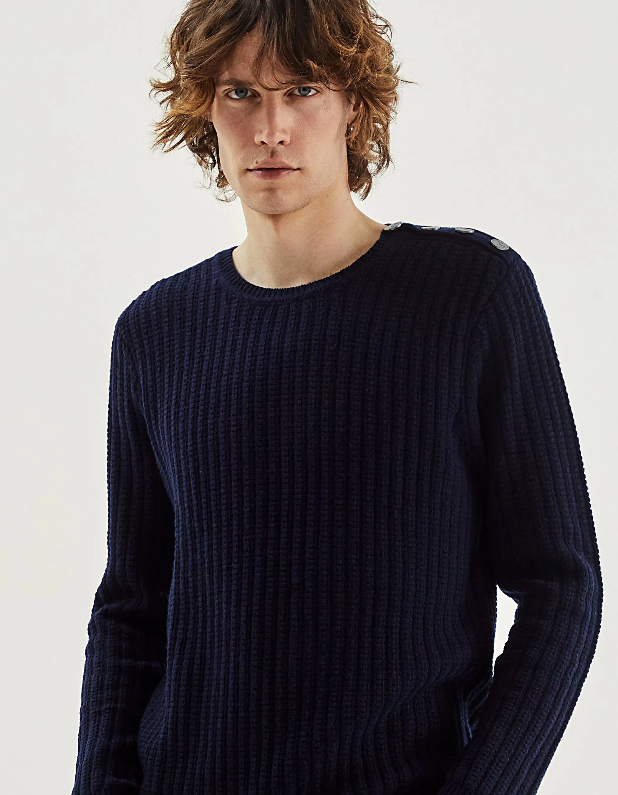 Pull marine tricot avec boutons épaules Homme